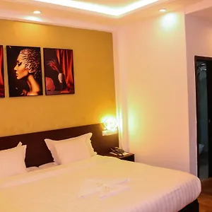 Colonia Hotel